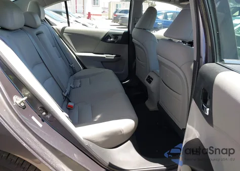 2013 Honda Accord Touring z USA, uszkodzony, nr VIN 1HGCR3F97DA046789